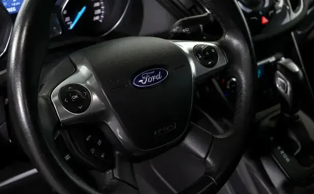 Ford Kuga, II — фото 7
