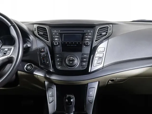Hyundai i40, I — фото 15