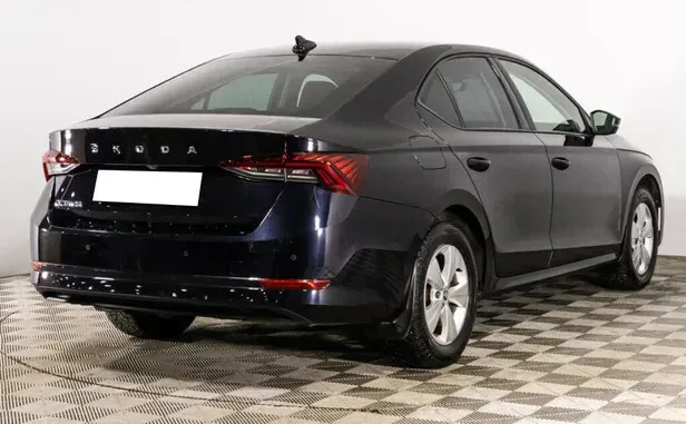 Skoda Octavia, IV (A8) — фото 2