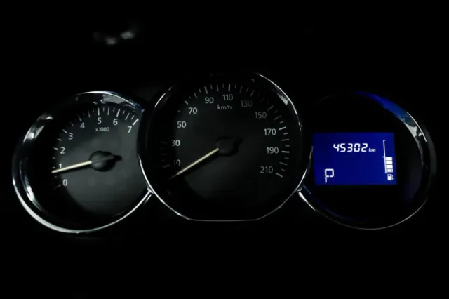 Renault Duster, I Рестайлинг — фото 10