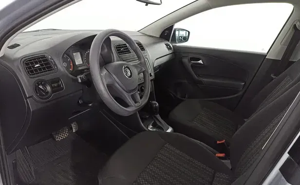 Volkswagen Polo, V Рестайлинг — фото 7