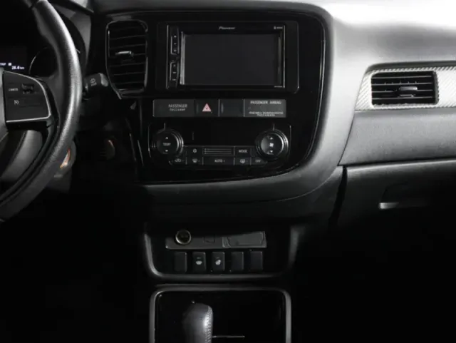 Mitsubishi Outlander, III Рестайлинг 2 — фото 14