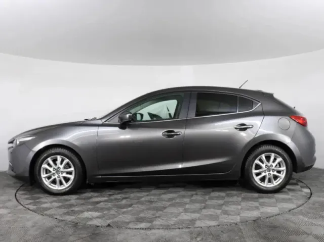 Mazda 3 — фото 8