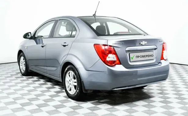 Chevrolet Aveo, II — фото 4