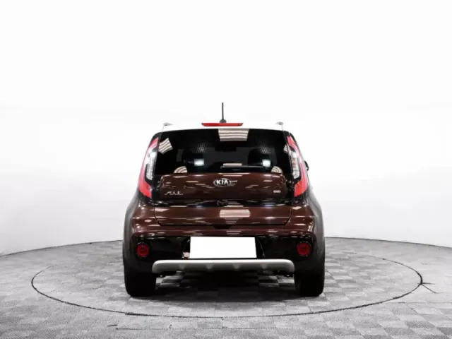 Kia Soul, II Рестайлинг — фото 6