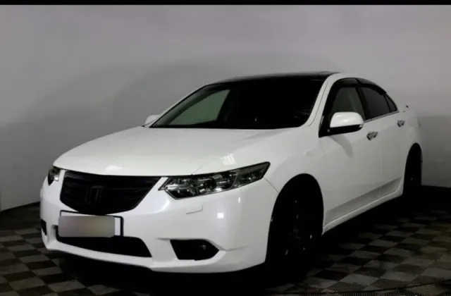 Honda Accord, VIII Рестайлинг — фото 4