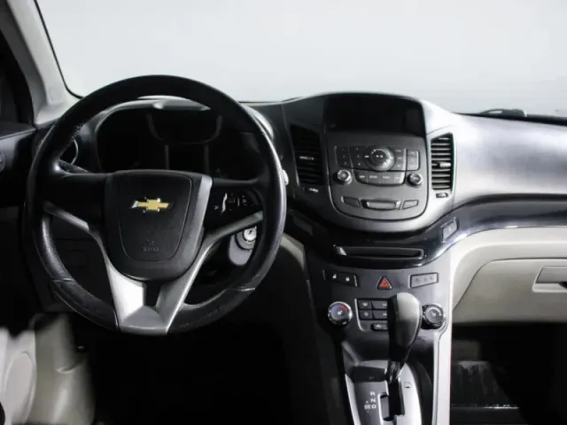 Chevrolet Orlando — фото 10