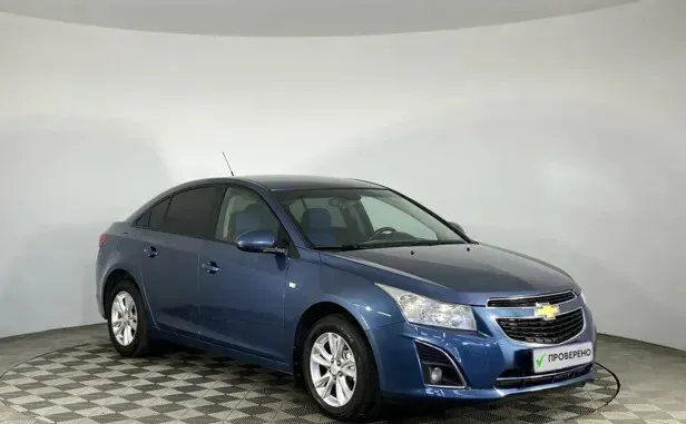 Chevrolet Cruze, I Рестайлинг — фото 3