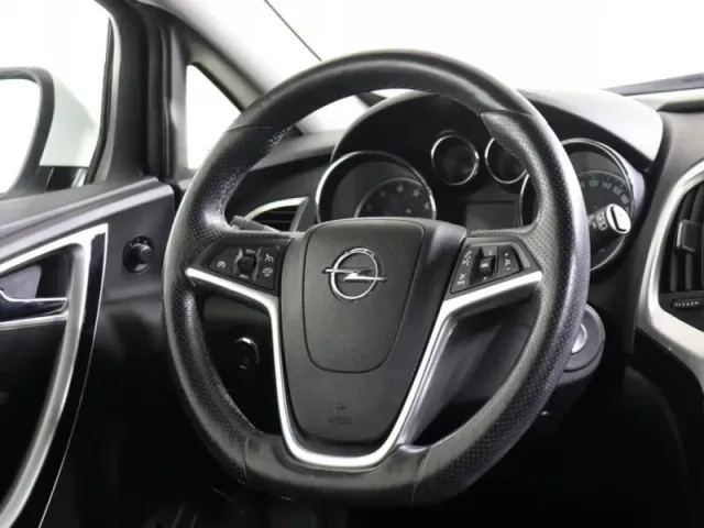Opel Astra, J Рестайлинг — фото 19