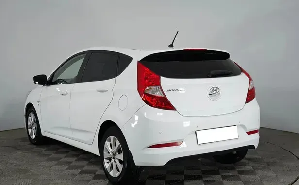 Hyundai Solaris, I Рестайлинг — фото 4