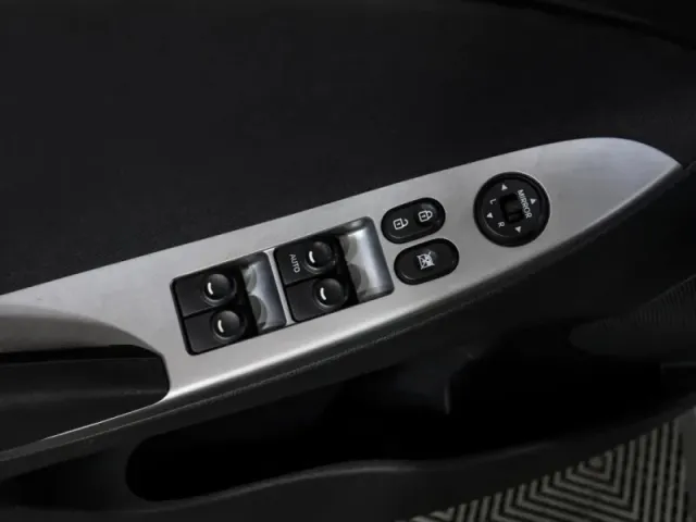 Hyundai Solaris, I Рестайлинг — фото 14