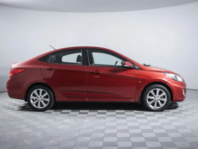 Hyundai Solaris, I — фото 4