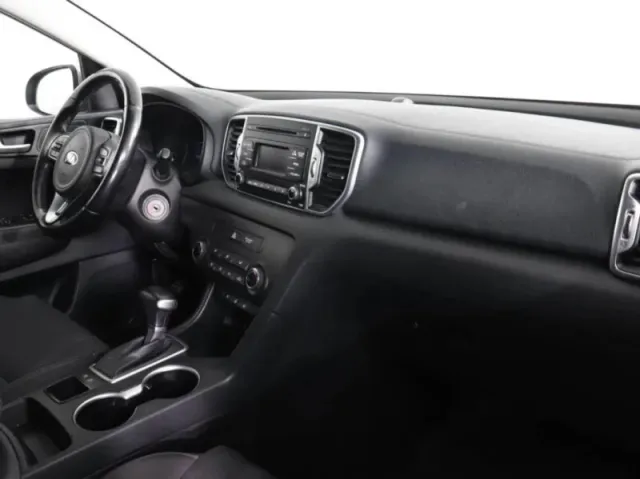 Kia Sportage, IV — фото 12