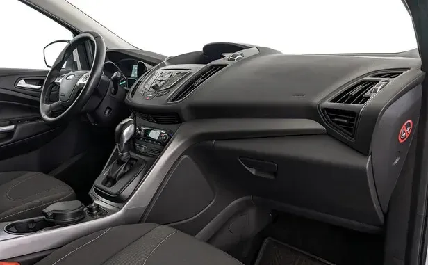 Ford Kuga, II Рестайлинг — фото 5