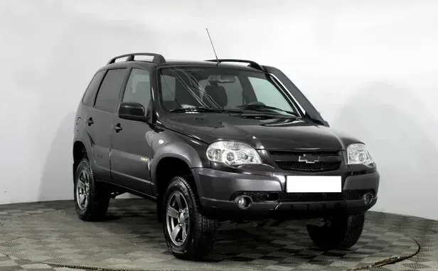 Chevrolet Niva, I Рестайлинг — фото 3