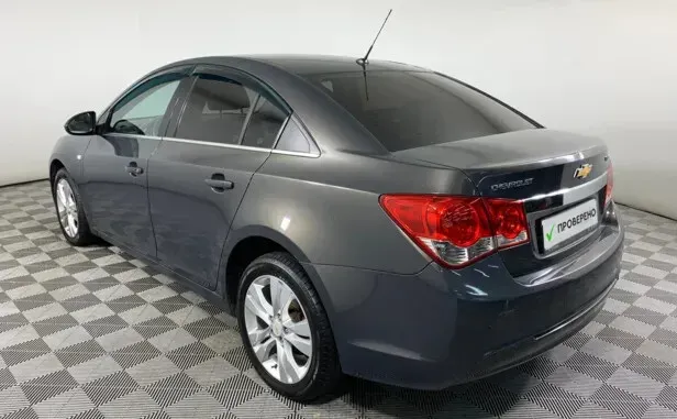 Chevrolet Cruze, I Рестайлинг — фото 4