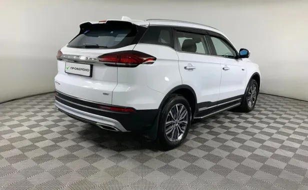 Geely Atlas Pro — фото 2