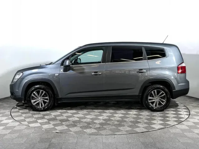 Chevrolet Orlando — фото 8