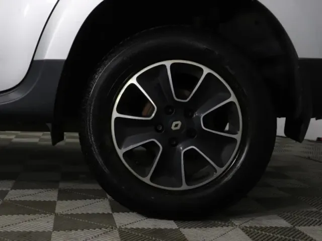 Renault Duster, I Рестайлинг — фото 10