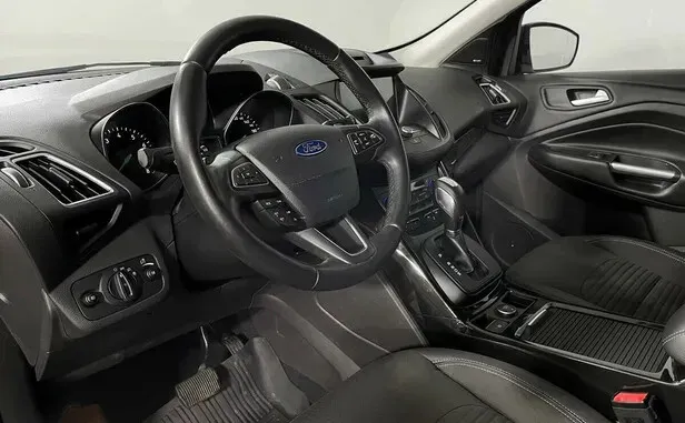 Ford Kuga, II Рестайлинг — фото 7