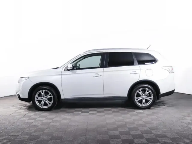 Mitsubishi Outlander, III Рестайлинг — фото 8