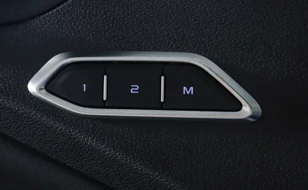 Geely Tugella, I Рестайлинг — фото 9