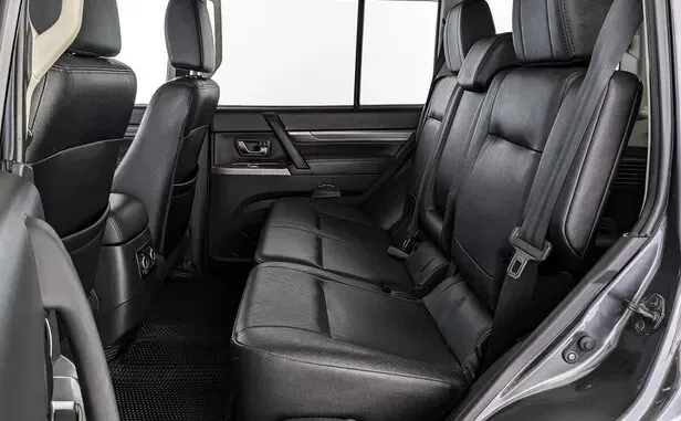 Mitsubishi Pajero, IV Рестайлинг 1 — фото 7