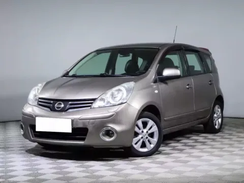 Nissan Note — фото 1