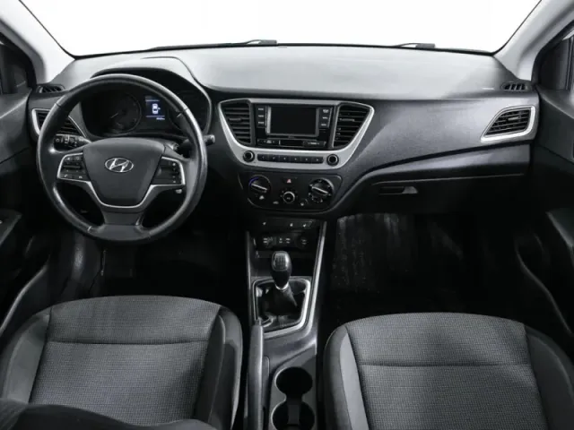 Hyundai Solaris, II — фото 20