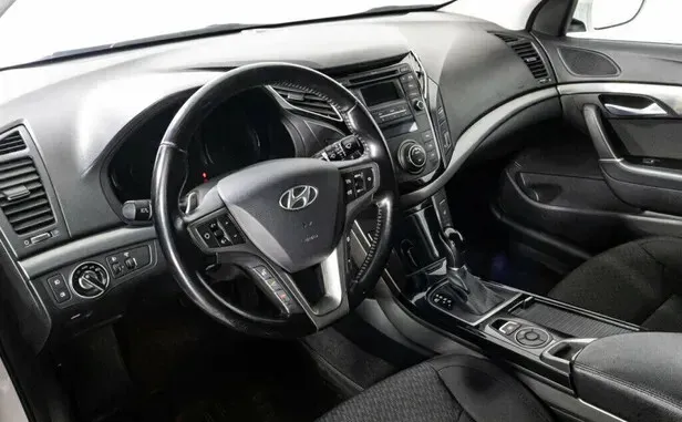 Hyundai i40, I Рестайлинг — фото 7