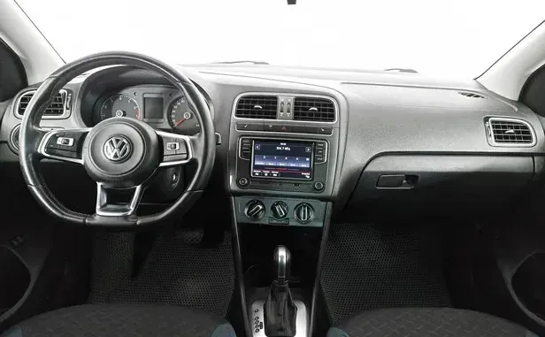 Volkswagen Polo, V Рестайлинг — фото 6