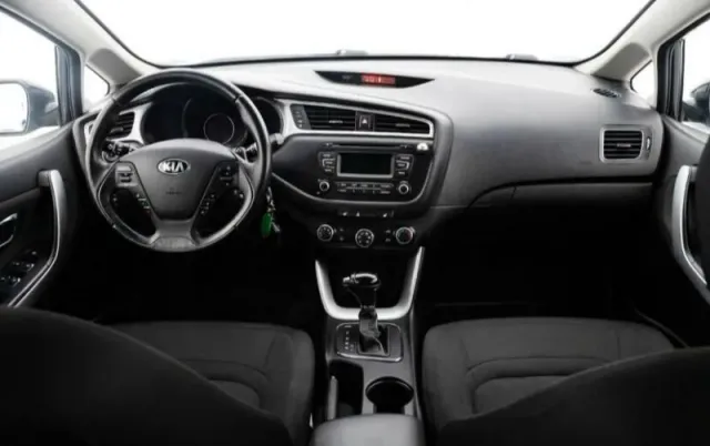 Kia Ceed, II Рестайлинг — фото 5