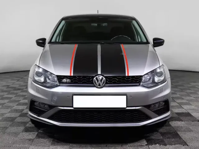 Volkswagen Polo, V Рестайлинг — фото 2