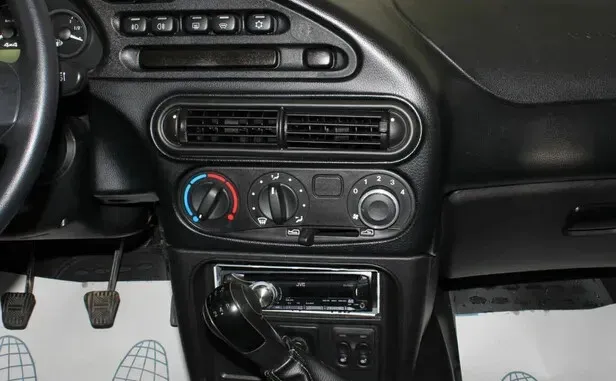 Chevrolet Niva, I Рестайлинг — фото 8