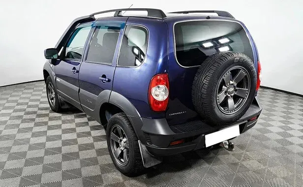 Chevrolet Niva, I Рестайлинг — фото 4