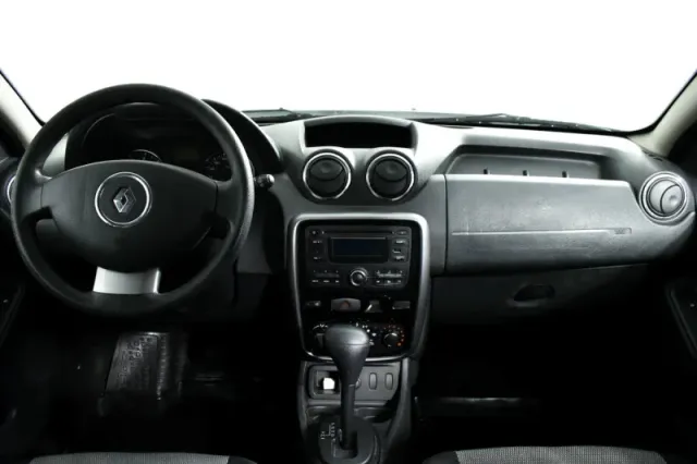 Renault Duster, I — фото 12