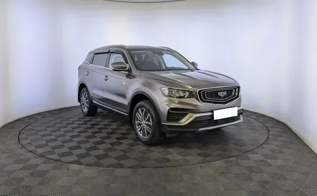 Geely Atlas Pro — фото 3