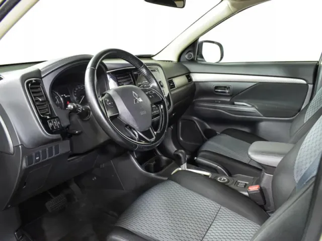 Mitsubishi Outlander, III Рестайлинг 2 — фото 18