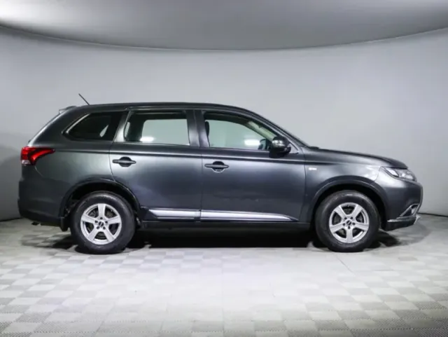 Mitsubishi Outlander, III Рестайлинг 2 — фото 4