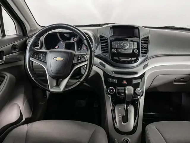 Chevrolet Orlando — фото 12
