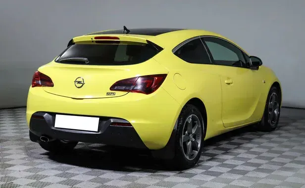 Opel Astra, J Рестайлинг — фото 2