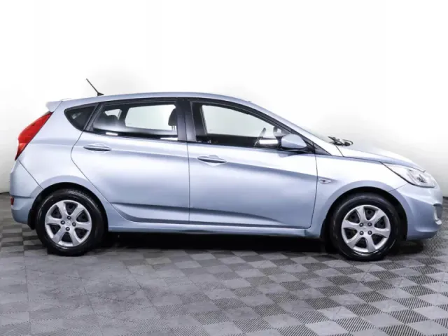 Hyundai Solaris, I — фото 4