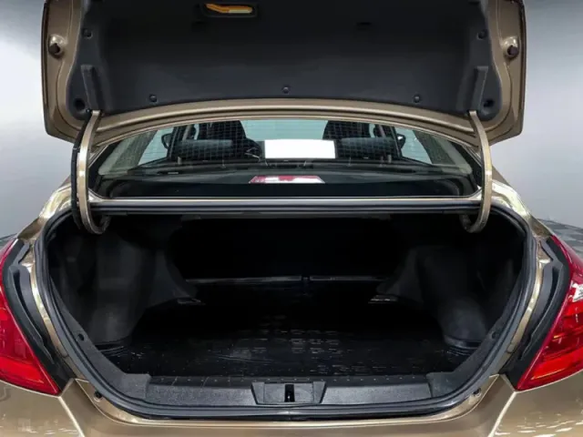 Geely Emgrand 7, I Рестайлинг — фото 15
