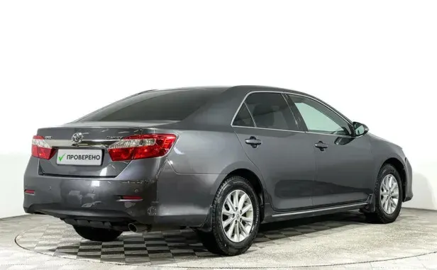 Toyota Camry, VII (XV50) — фото 2