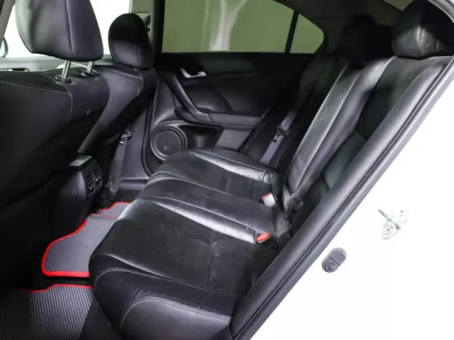 Honda Accord, VIII Рестайлинг — фото 9
