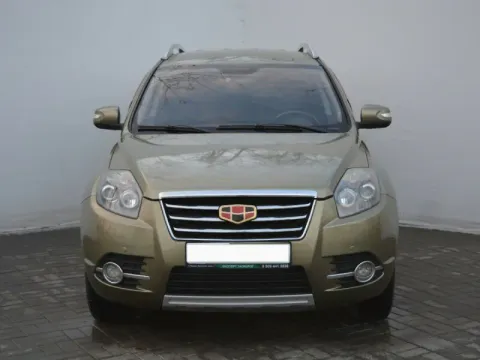 Geely Emgrand X7, I — фото 1
