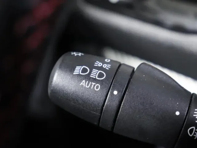 LADA Vesta, I — фото 15