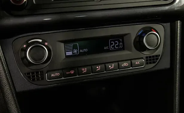 Volkswagen Polo, V Рестайлинг — фото 11