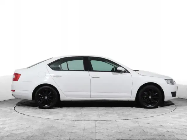 Skoda Octavia, III (A7) — фото 4