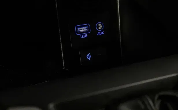 Hyundai Elantra, VI (AD) Рестайлинг — фото 15